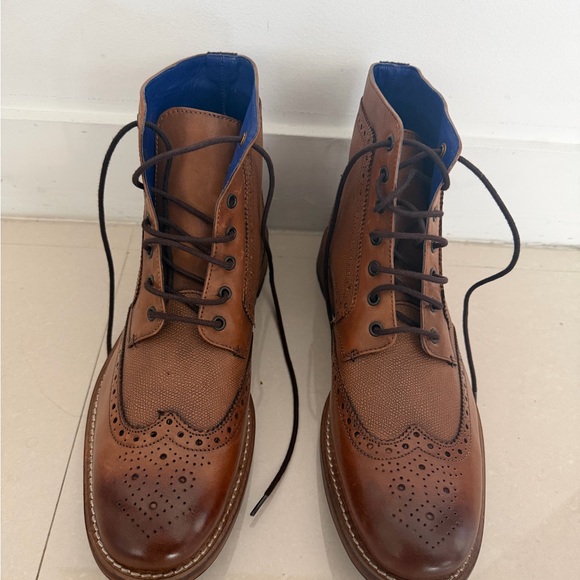 Ted Baker London Tan Sealls 2 Brogue Boots brand new